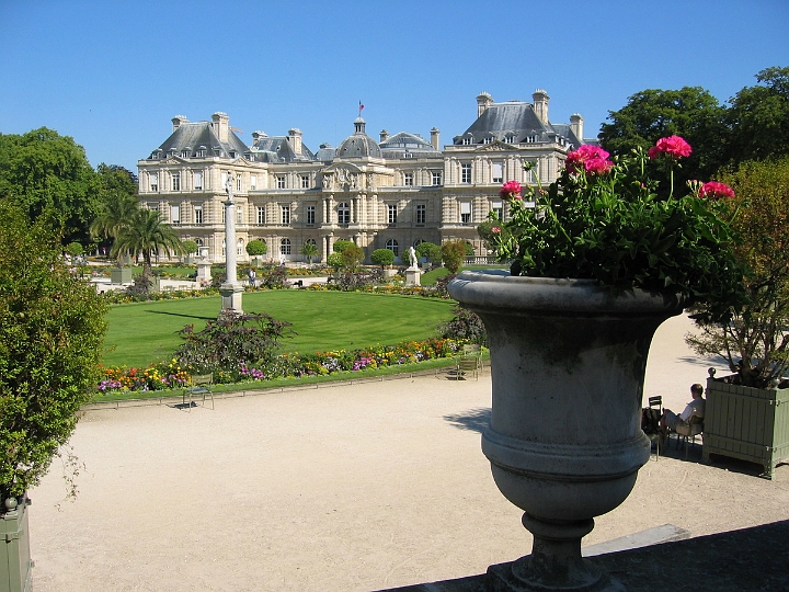 27 Luxembourg gardens.jpg